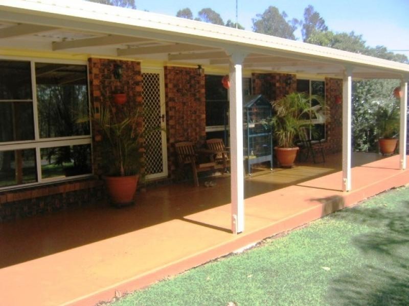 4 Clare Avenue, North Ipswich QLD 4305