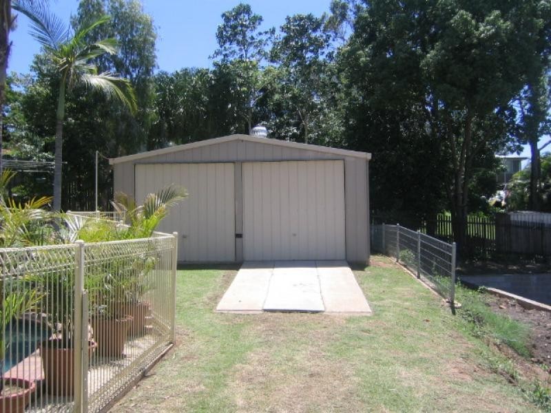 4 Clare Avenue, North Ipswich QLD 4305