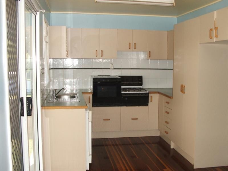 243 Whitehill Road, Raceview QLD 4305