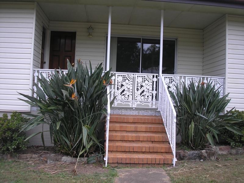 138 Pine Mountain Rd, Brassall QLD 4305