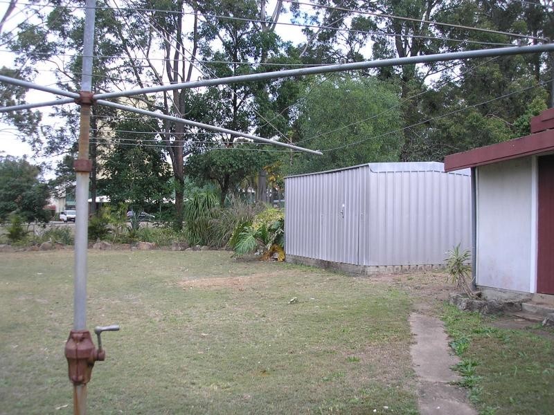 138 Pine Mountain Rd, Brassall QLD 4305