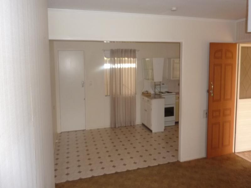 30 Jellicoe Street, Brassall QLD 4305