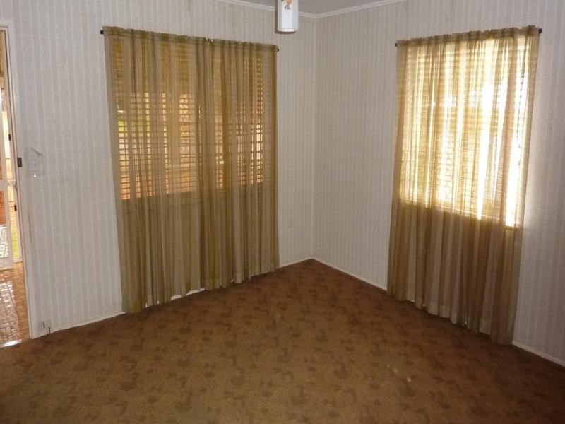 30 Jellicoe Street, Brassall QLD 4305