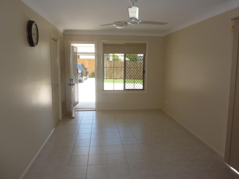 1/25 Dudleigh Street, Booval QLD 4304