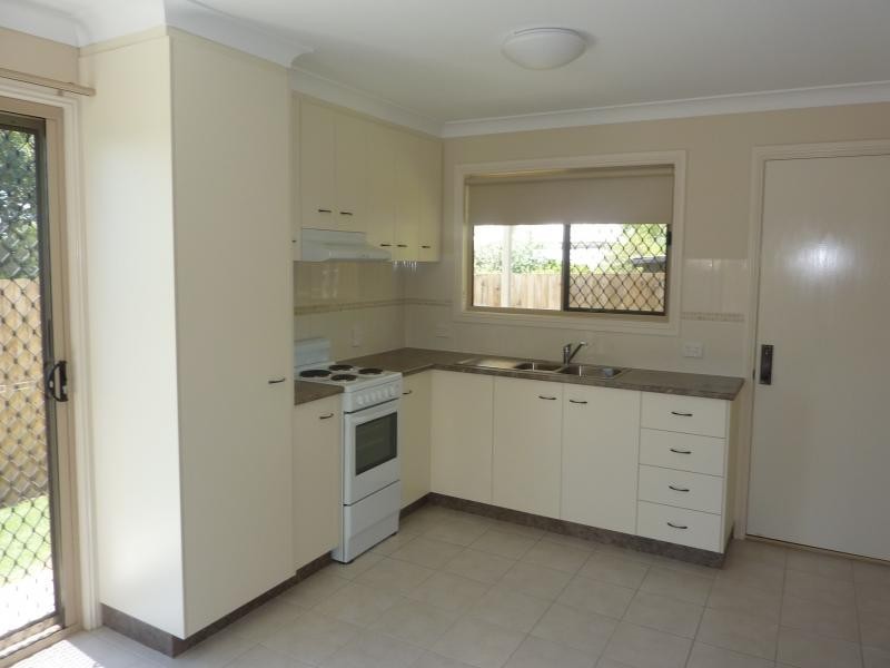 1/25 Dudleigh Street, Booval QLD 4304
