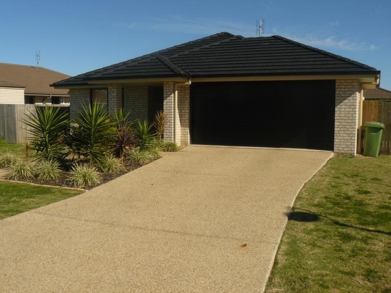 7 Oxford Court, Laidley QLD 4341