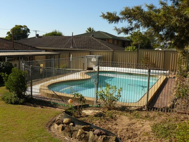 28 Drysdale Ave, Collingwood Park QLD 4301