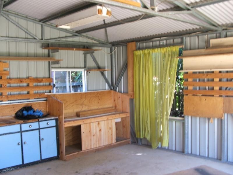 4 Avon Street, Leichhardt QLD 4305