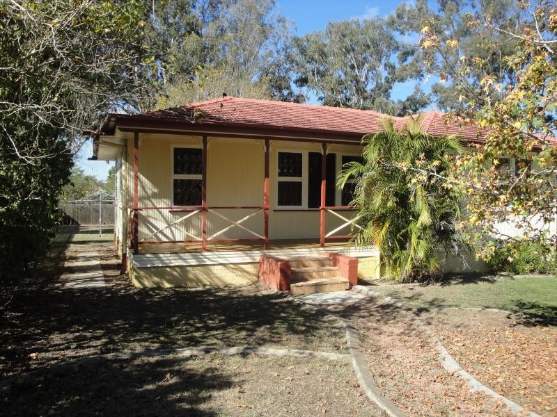 28 Caroline Street, Riverview QLD 4303