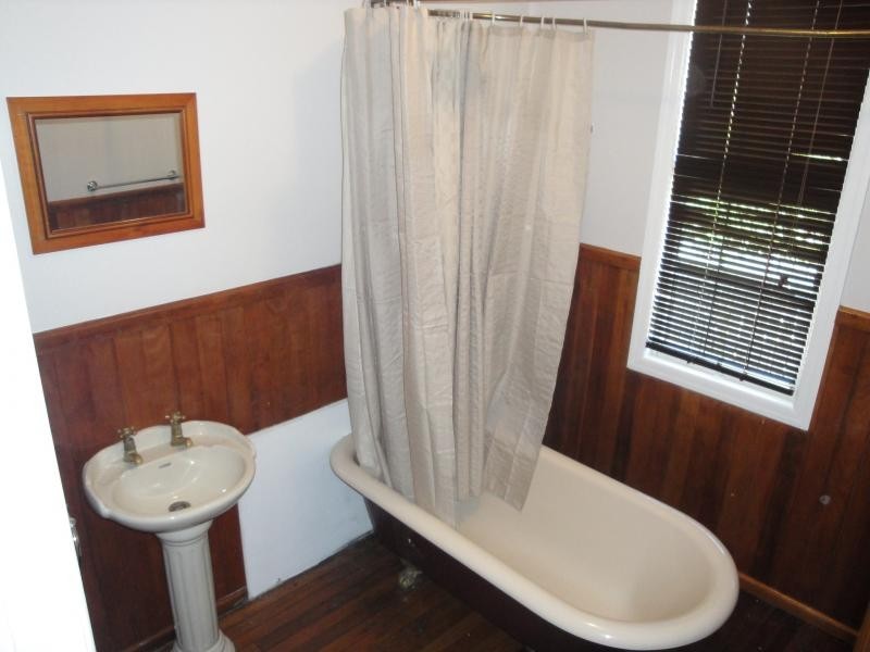 28 Caroline Street, Riverview QLD 4303