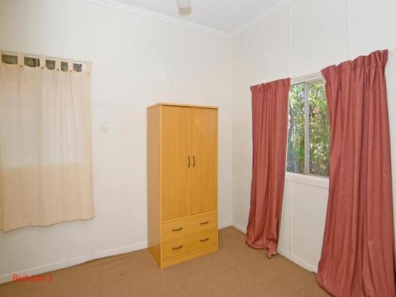 80 Woodford Street, One Mile QLD 4305