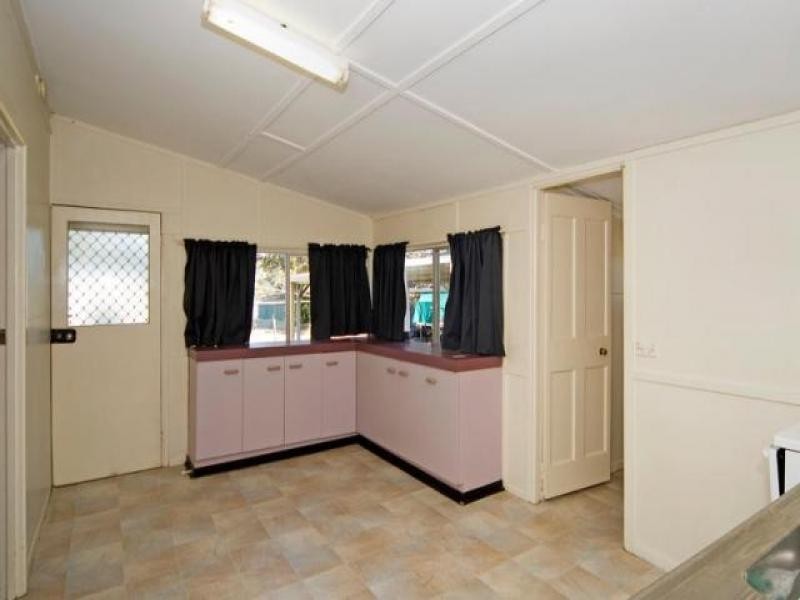 80 Woodford Street, One Mile QLD 4305