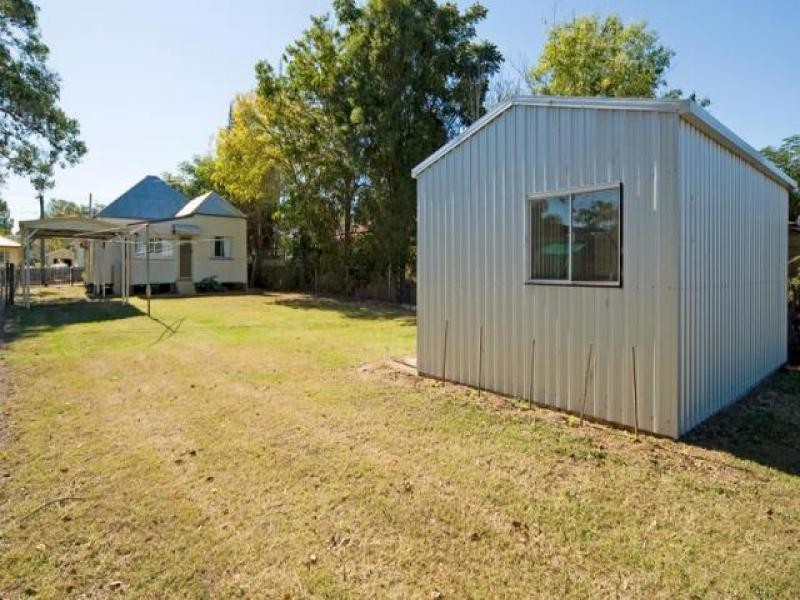 80 Woodford Street, One Mile QLD 4305