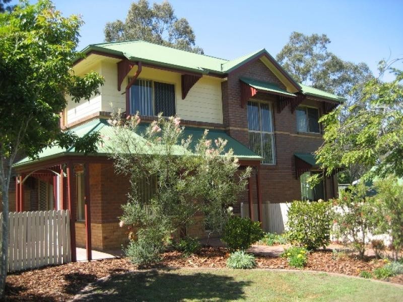 2/17 Edith Drive, North Ipswich QLD 4305
