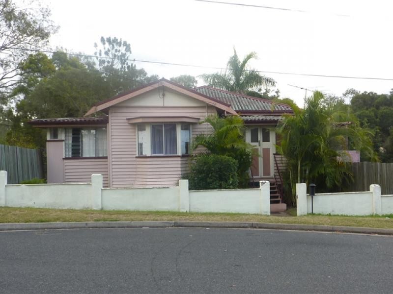 2 Cowley Street, Tivoli QLD 4305