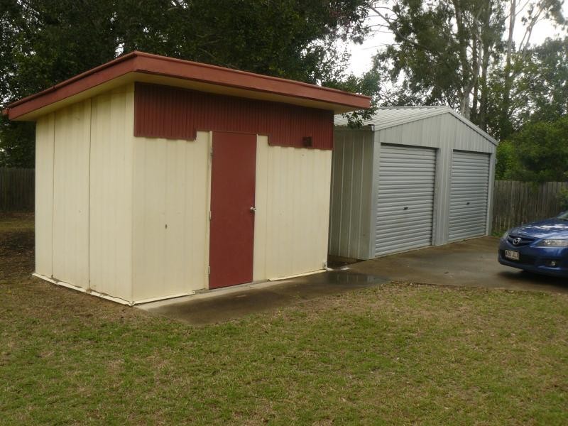 28 Caroline Street, Riverview QLD 4303