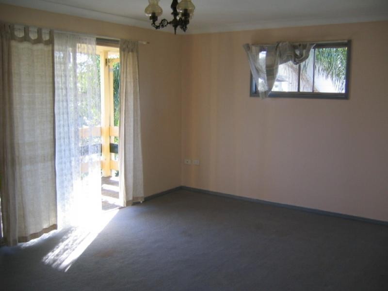 28 Helen Street, North Booval QLD 4304