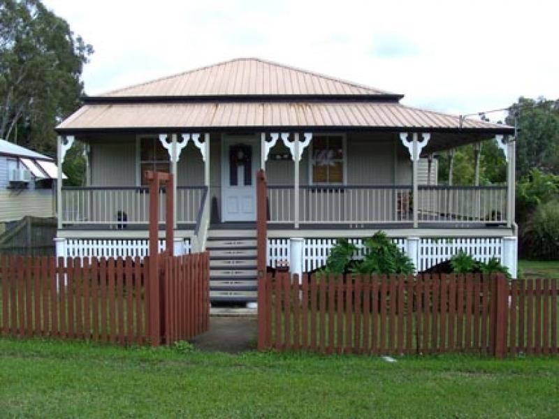 5 Phillip Street, Leichhardt QLD 4305