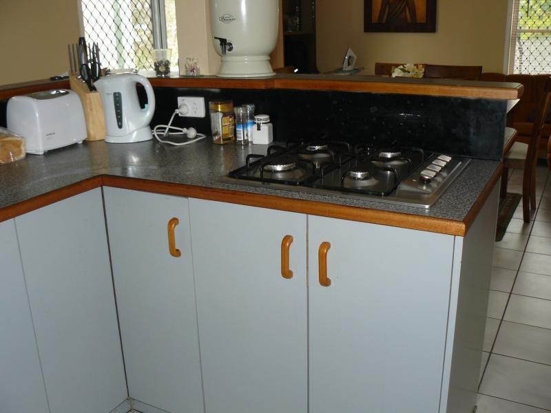 10 Elizabeth Street, Bundamba QLD 4304