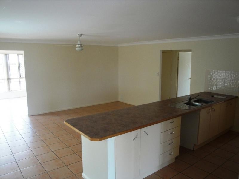36 Sandhurst Place, Brassall QLD 4305