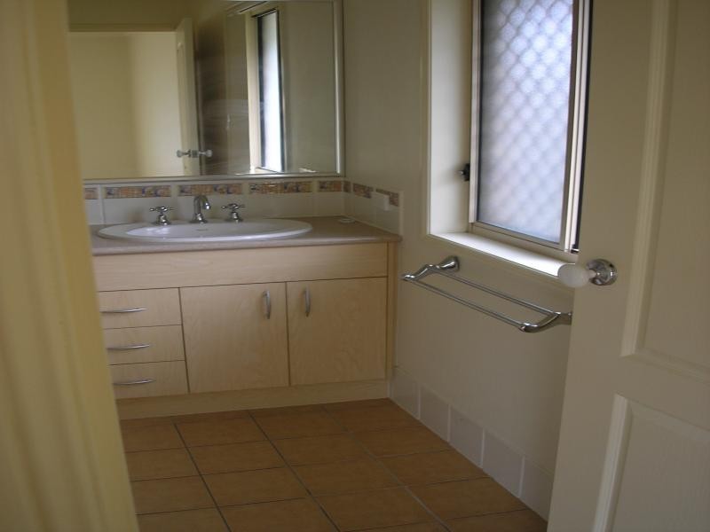 94 Currajong Place, Brassall QLD 4305