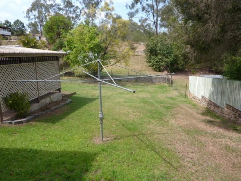 4 Robinson Street, Brassall QLD 4305