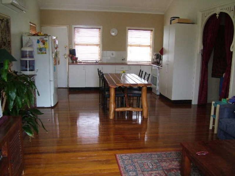 4 Hopetown Street, Tivoli QLD 4305