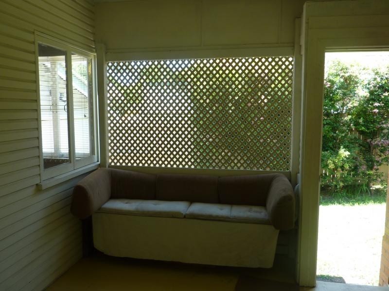 22 Park Street, Ipswich QLD 4305