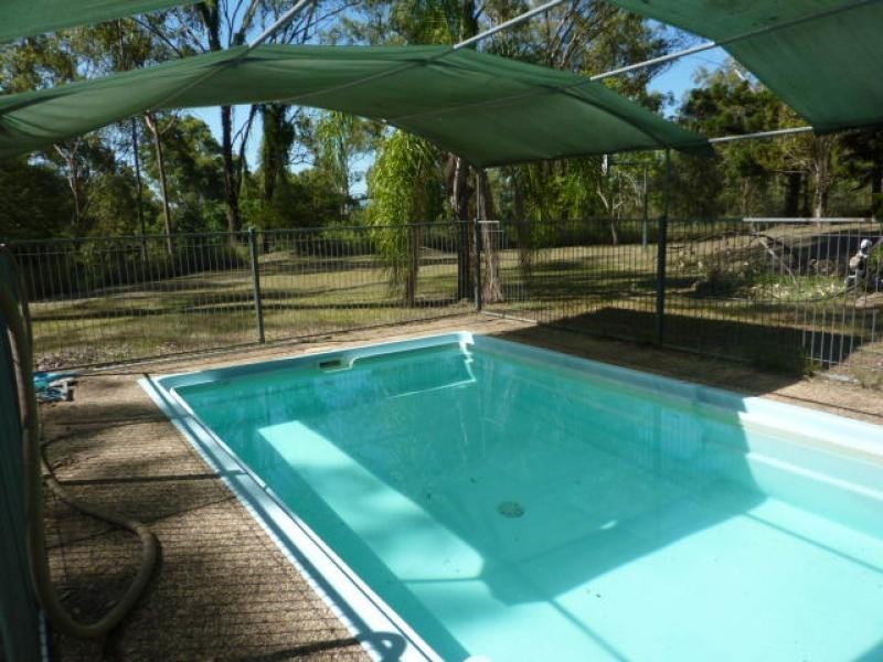 10 George Street, Blackstone QLD 4304