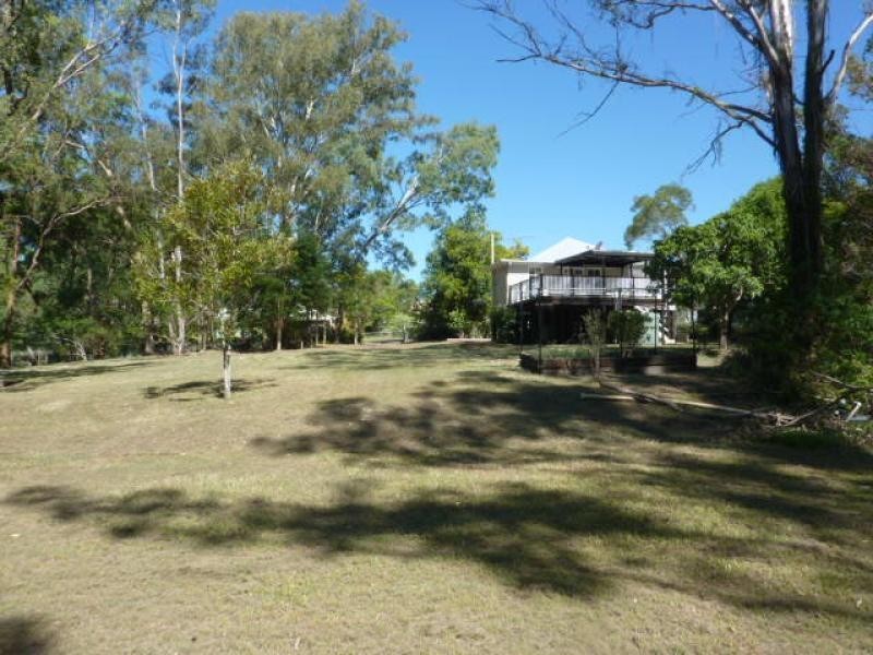 10 George Street, Blackstone QLD 4304