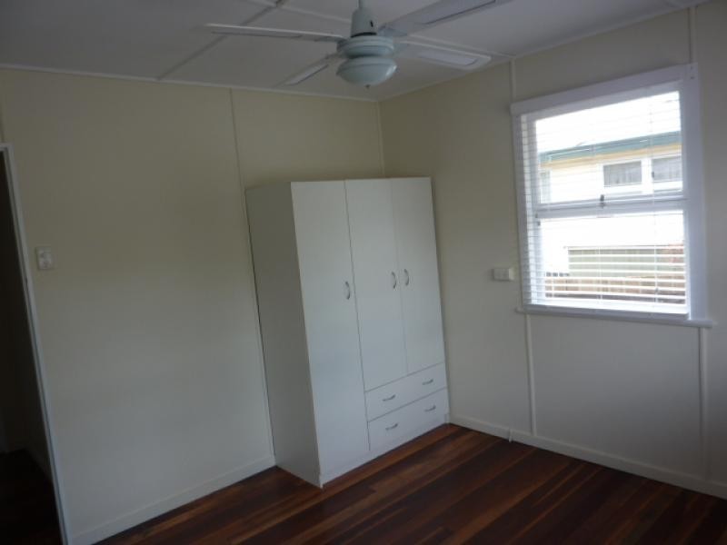 1 Trumper Street, East Ipswich QLD 4305