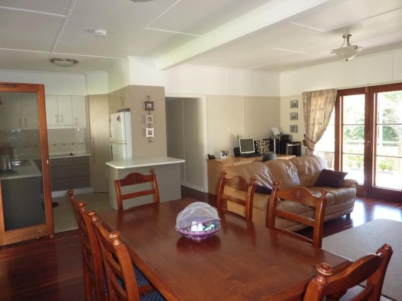 17 Theodore Street, Brassall QLD 4305