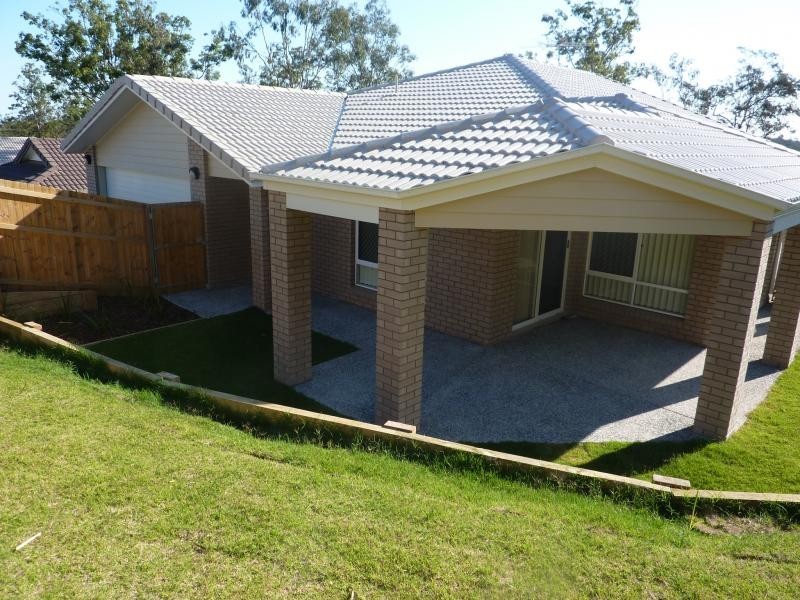 43 Tranquillity Circuit, Brassall QLD 4305