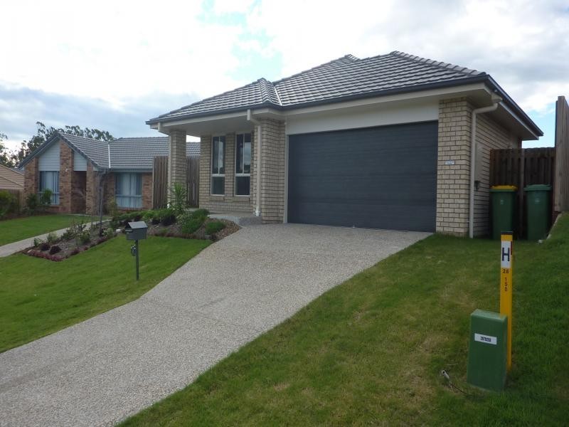 6 Julia Street, Brassall QLD 4305