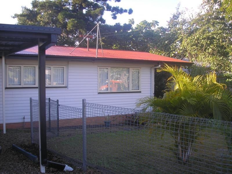 22 Brisbane Road, East Ipswich QLD 4305