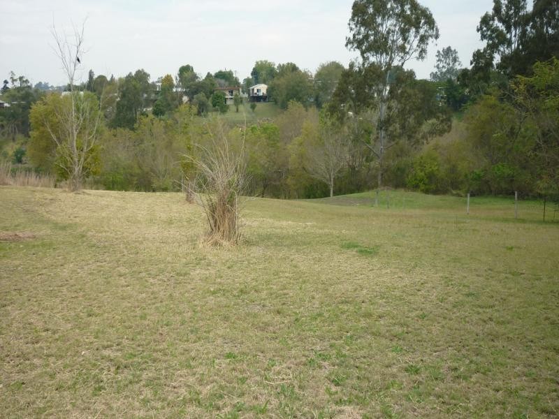 107 Moores Pocket Road, Moores Pocket QLD 4305