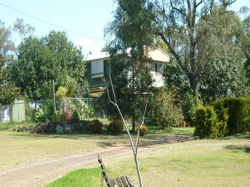 141 Stokes Crossing Road, Mount Walker QLD 4340