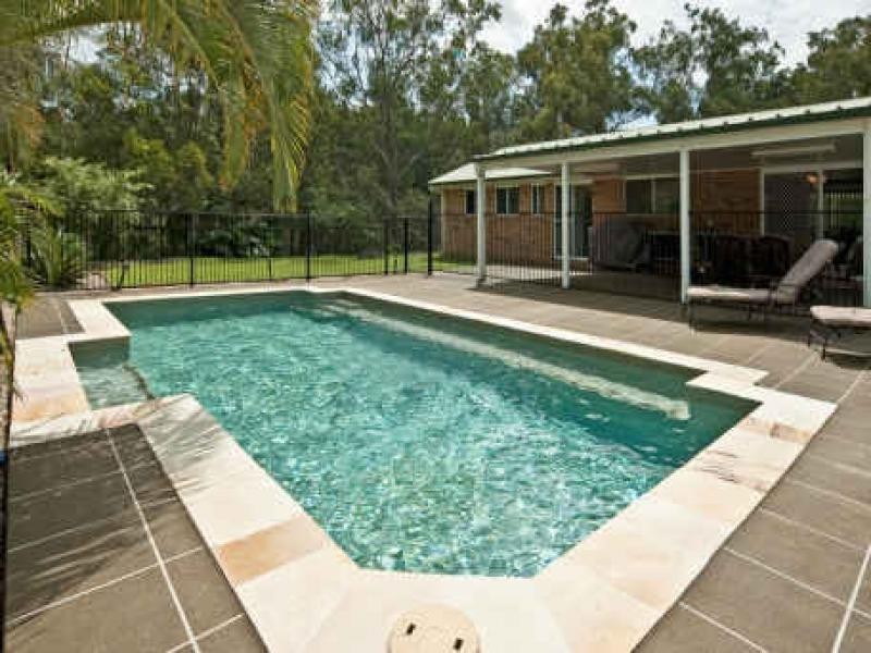 160 Blackwall Street, Chuwar QLD 4306