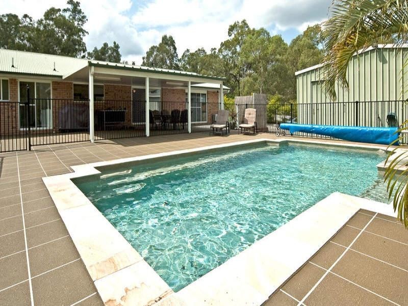 160 Blackwall Street, Chuwar QLD 4306