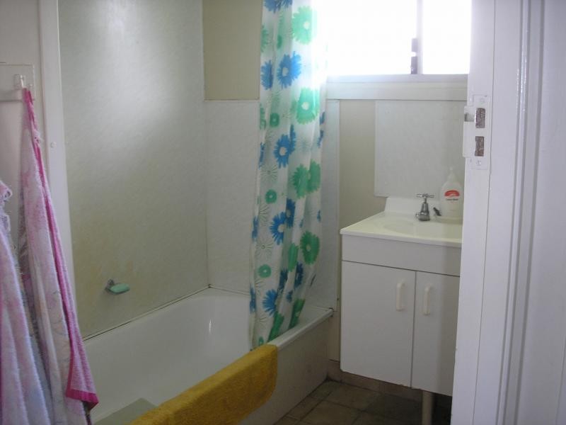 10 Light Street, Leichhardt QLD 4305