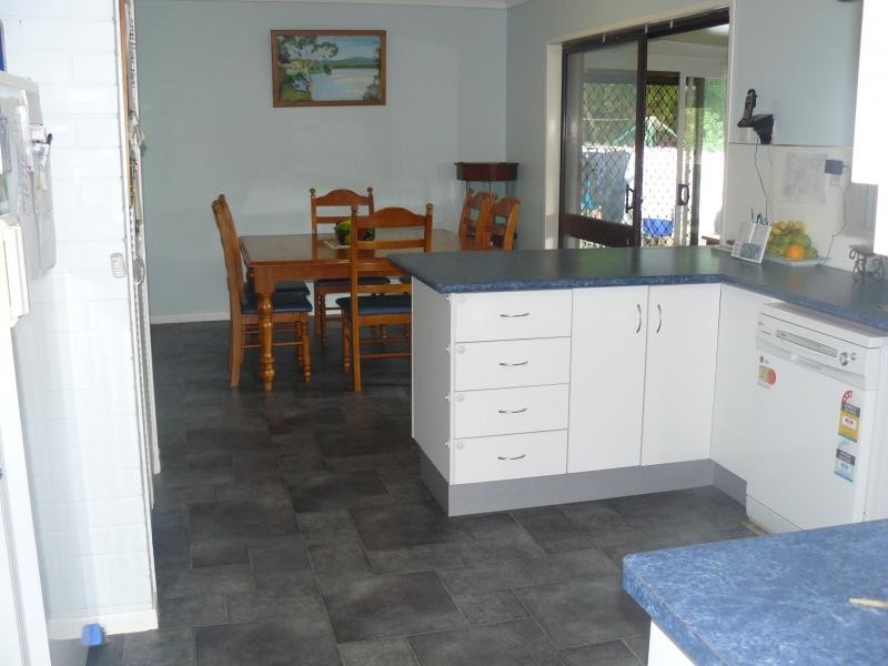 25 Tibbits Street, Bundamba QLD 4304