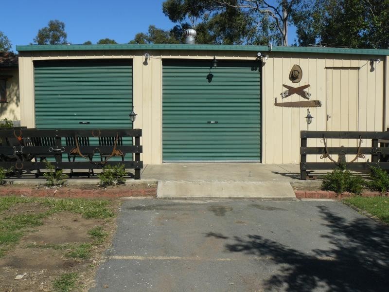 8 Erskine Street, Fernvale QLD 4306