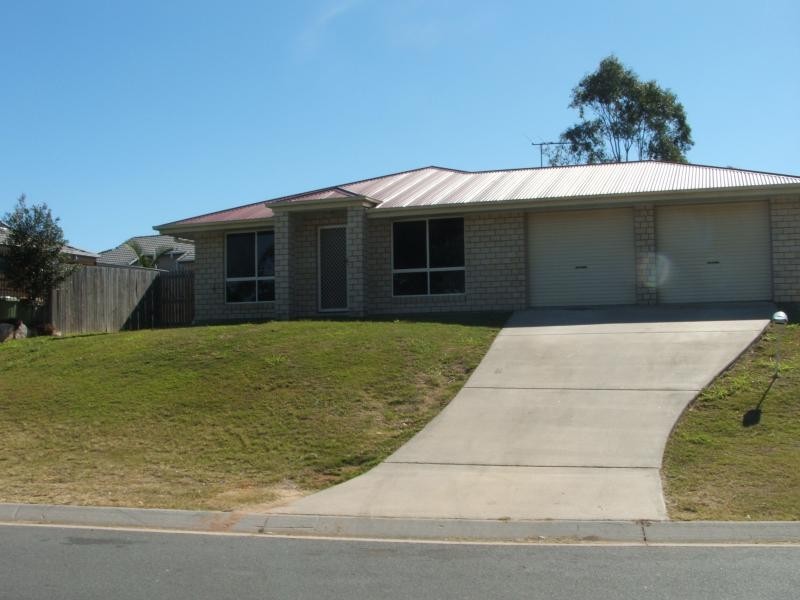 22 Palma Rosa Drive, Wulkuraka QLD 4305