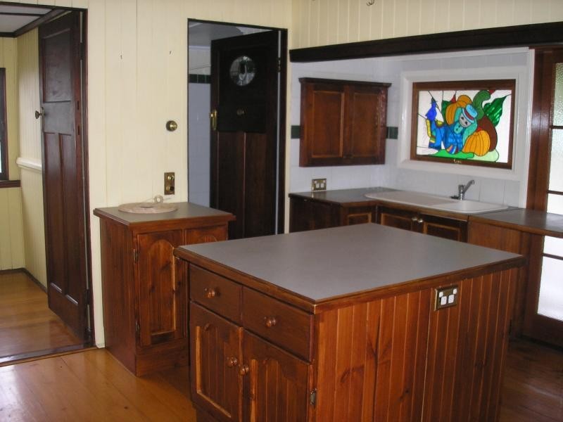 11A Tongue Street, Newtown QLD 4305