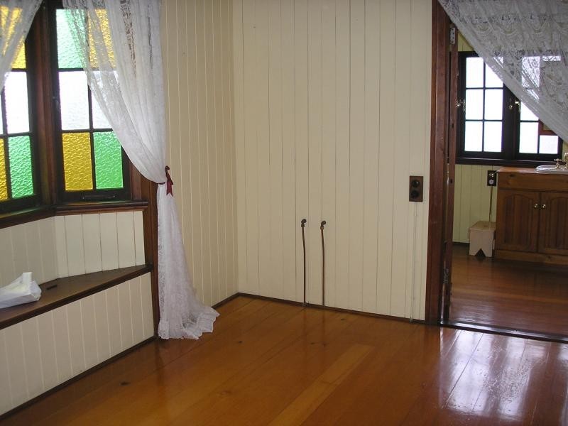 11A Tongue Street, Newtown QLD 4305