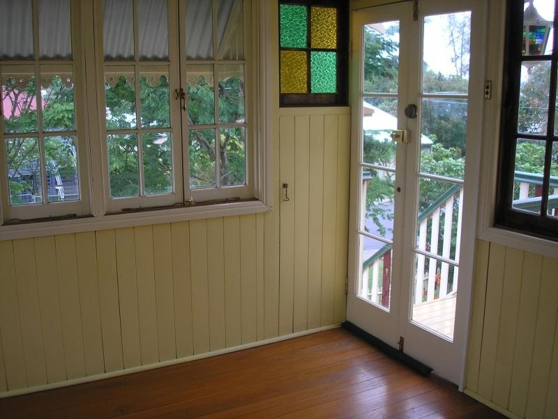 11A Tongue Street, Newtown QLD 4305