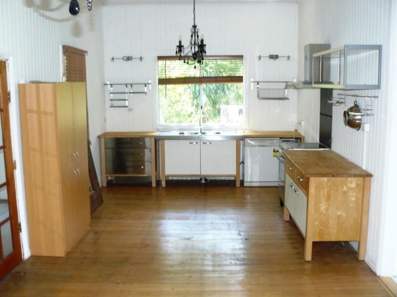 2A Ferguson St, North Ipswich QLD 4305