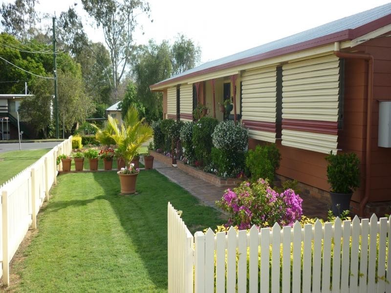 25 Currey Street, Brassall QLD 4305