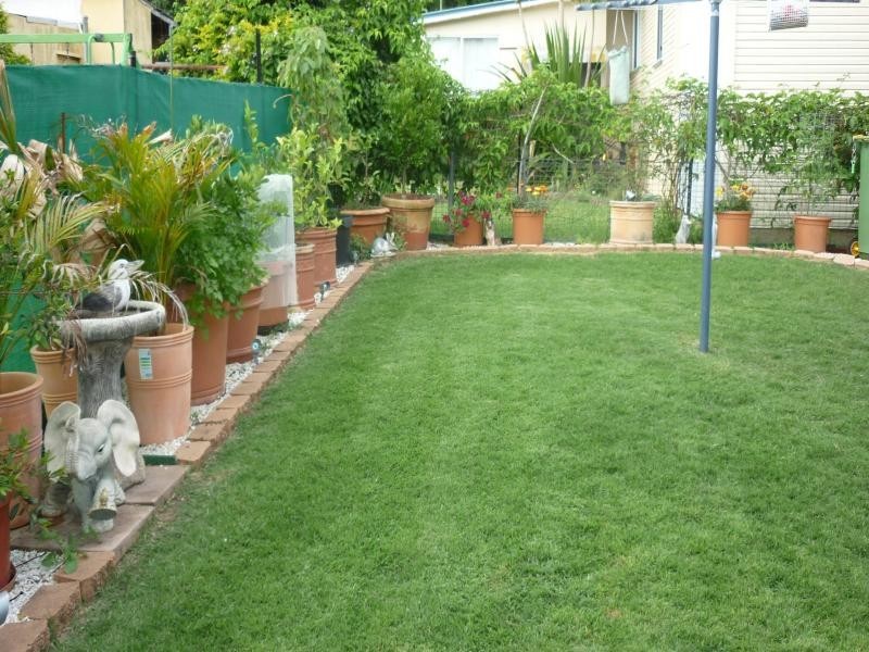 25 Currey Street, Brassall QLD 4305