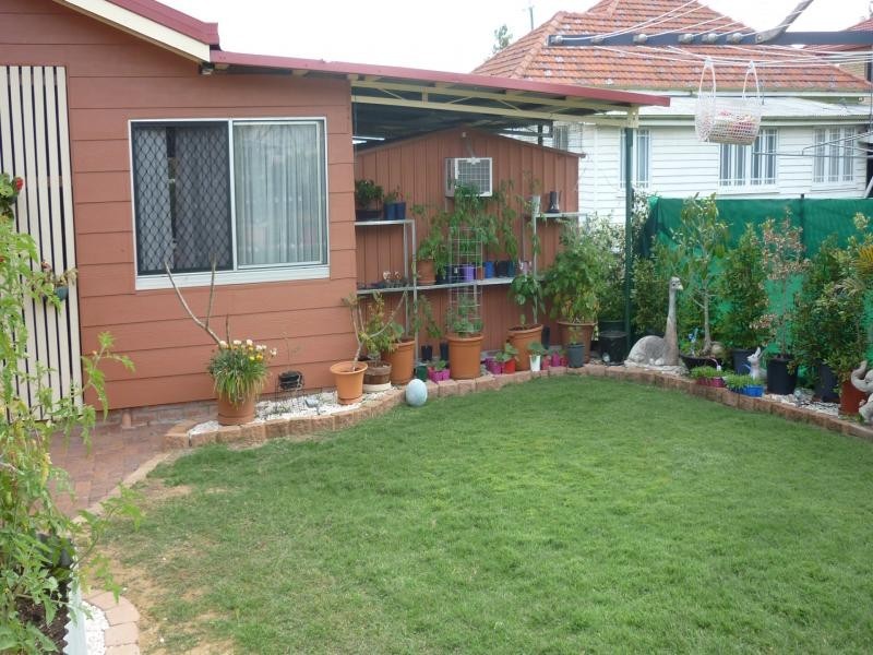 25 Currey Street, Brassall QLD 4305